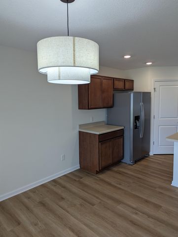 1479 Livingston Lakes Way, Fort Wayne, IN 46818