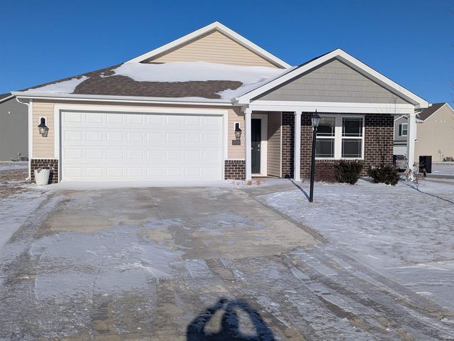 1479 Livingston Lakes Way, Fort Wayne, IN 46818