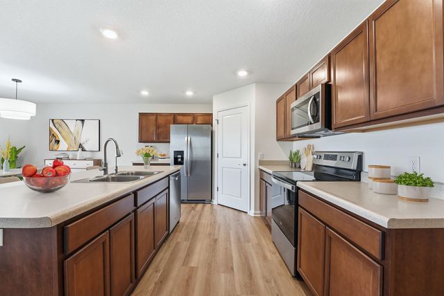 1479 Livingston Lakes Way, Fort Wayne, IN 46818