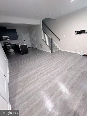 10501 NEIL ARMSTRONG WAY, Lanham, MD 20706