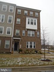 10501 NEIL ARMSTRONG WAY, Lanham, MD 20706