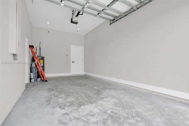 1201 E 7th ST, Lehigh Acres, FL 33972