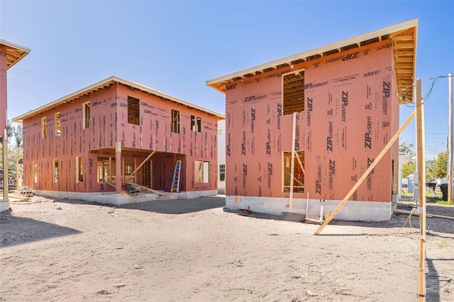 461 47TH AVENUE N, St Petersburg, FL 33703