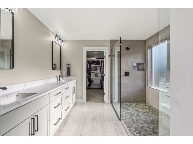 87716 OAKS ORCHARD Rd, Veneta, OR 97487