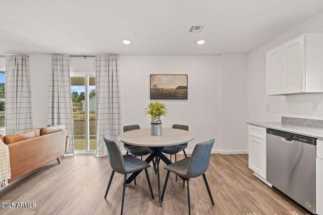 20581 E Cholla Drive, Cordes Lakes, AZ 86333