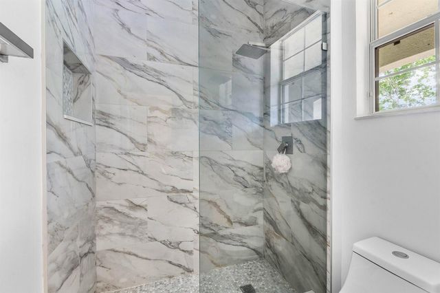 599 Cresta Circle, West Palm Beach, FL 33413