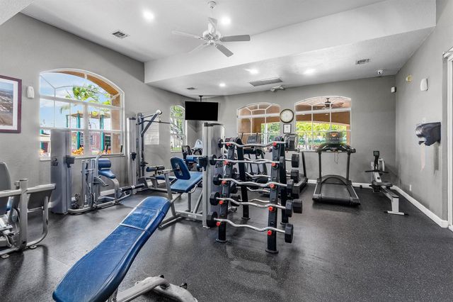 599 Cresta Circle, West Palm Beach, FL 33413