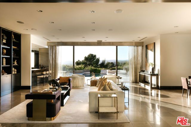 301 Trousdale Place, Beverly Hills, CA 90210