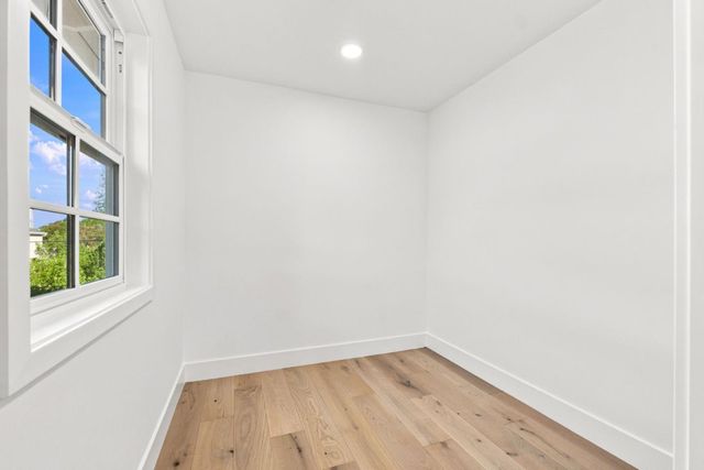 1596 Mckendrie Street, San Jose, CA 95126