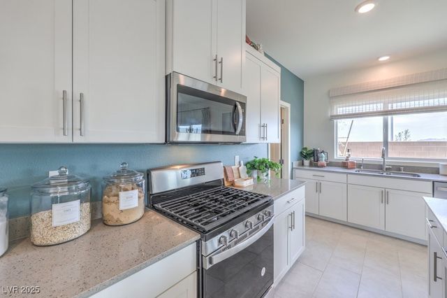 1289 Johnson Creek Lane 120, North Las Vegas, NV 89084