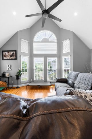 215 Hunters Run Circle, NW, Cleveland, TN 37312