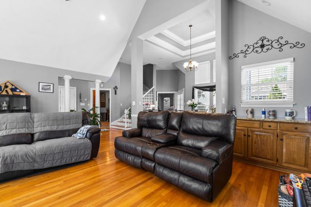 215 Hunters Run Circle, NW, Cleveland, TN 37312