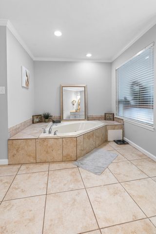 215 Hunters Run Circle, NW, Cleveland, TN 37312