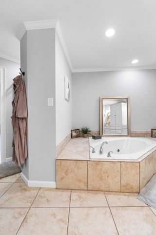 215 Hunters Run Circle, NW, Cleveland, TN 37312