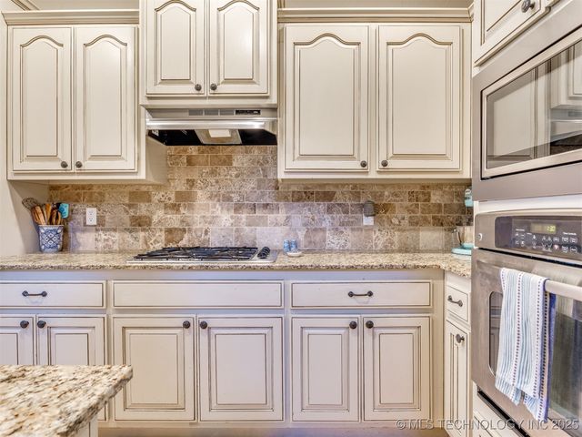 1004 W Elmira Street, Broken Arrow, OK 74012