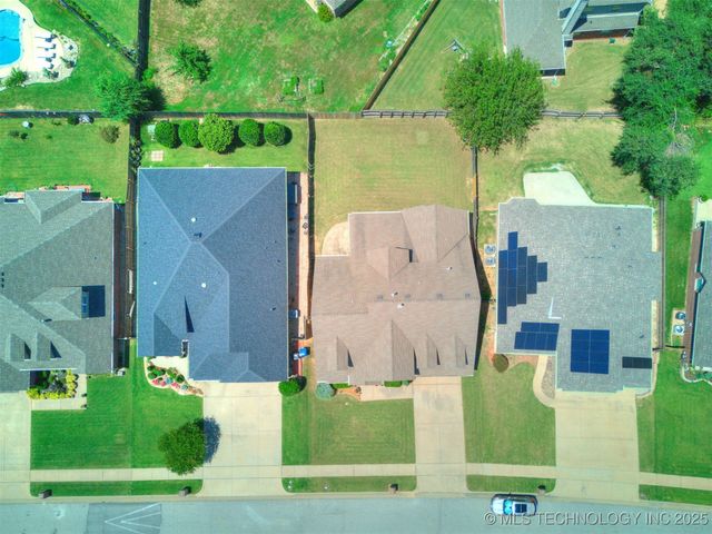 1004 W Elmira Street, Broken Arrow, OK 74012