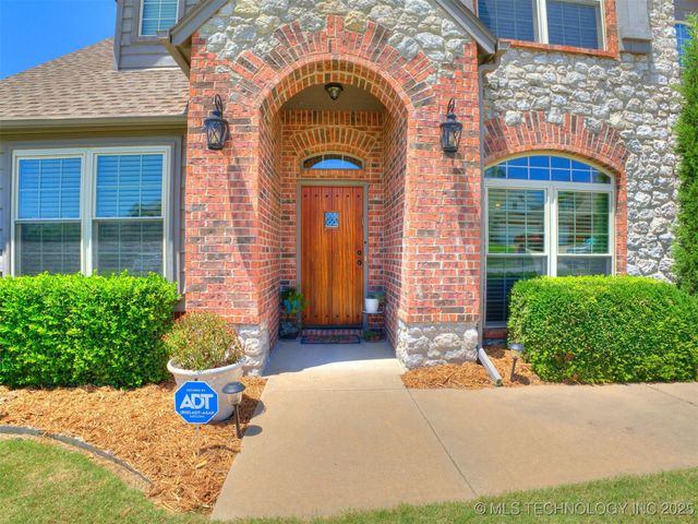 1004 W Elmira Street, Broken Arrow, OK 74012