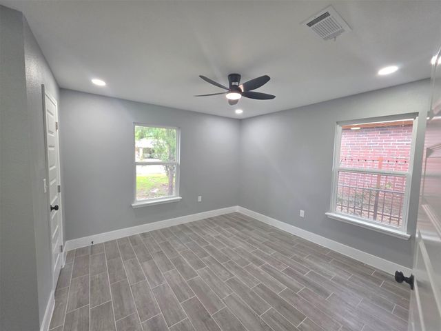 3914 Southlawn Street, Houston, TX 77021