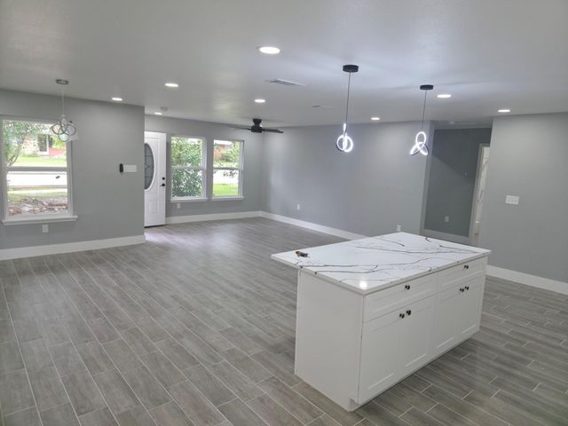 3914 Southlawn Street, Houston, TX 77021