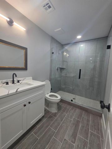 3914 Southlawn Street, Houston, TX 77021