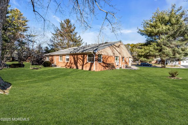 114A Hudson Parkway, Whiting, NJ 08759