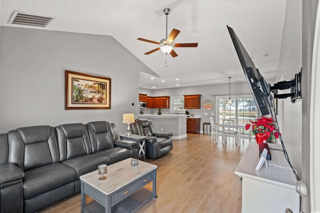 286 Copperwood Loop, Conway, SC 29526