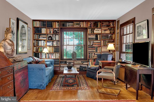 24 E PROSPECT ST, Hopewell, NJ 08525