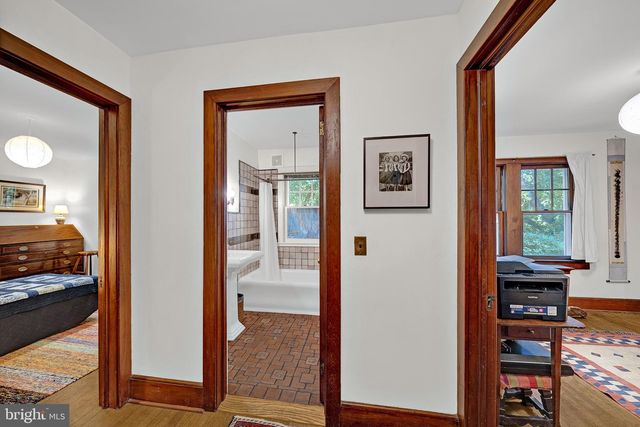 24 E PROSPECT ST, Hopewell, NJ 08525