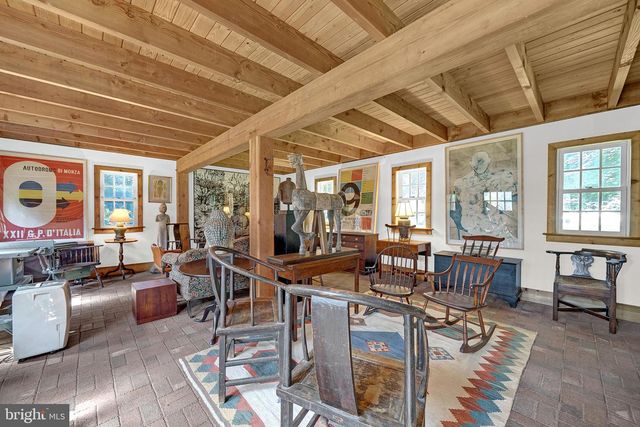 24 E PROSPECT ST, Hopewell, NJ 08525