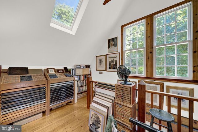 24 E PROSPECT ST, Hopewell, NJ 08525