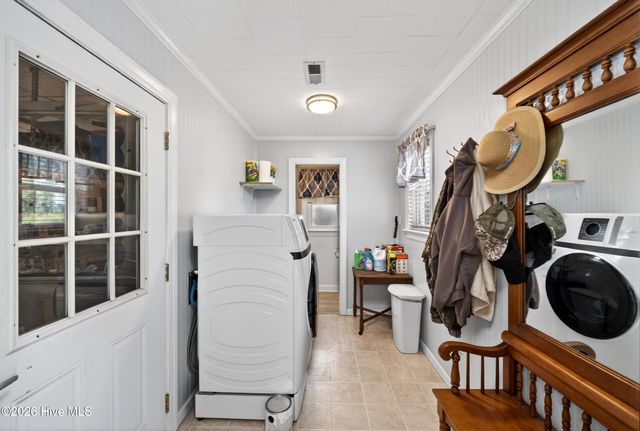 150 Pine Street, Hertford, NC 27944