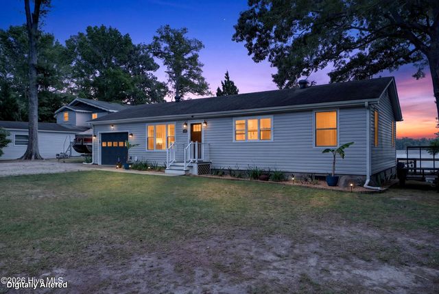 150 Pine Street, Hertford, NC 27944