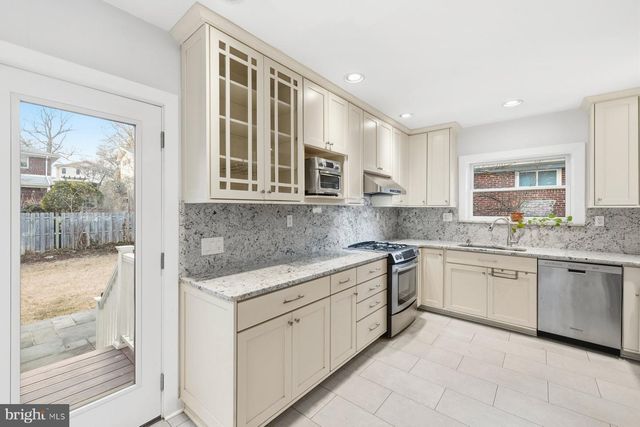 11106 ORLEANS WAY, Kensington, MD 20895