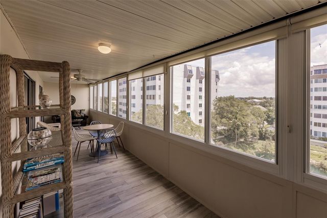 1055 W PEPPERTREE DRIVE 506AA, Sarasota, FL 34242