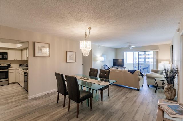 1055 W PEPPERTREE DRIVE 506AA, Sarasota, FL 34242