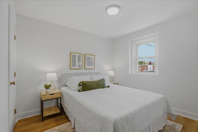 109 CLIFFORD AVE, Alexandria, VA 22305