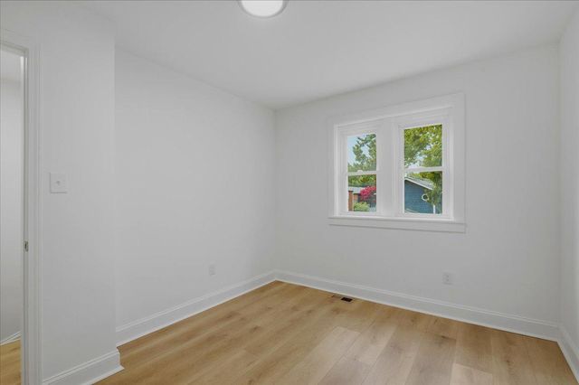 109 CLIFFORD AVE, Alexandria, VA 22305