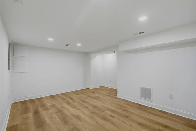 109 CLIFFORD AVE, Alexandria, VA 22305