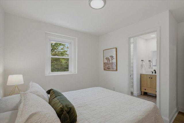 109 CLIFFORD AVE, Alexandria, VA 22305