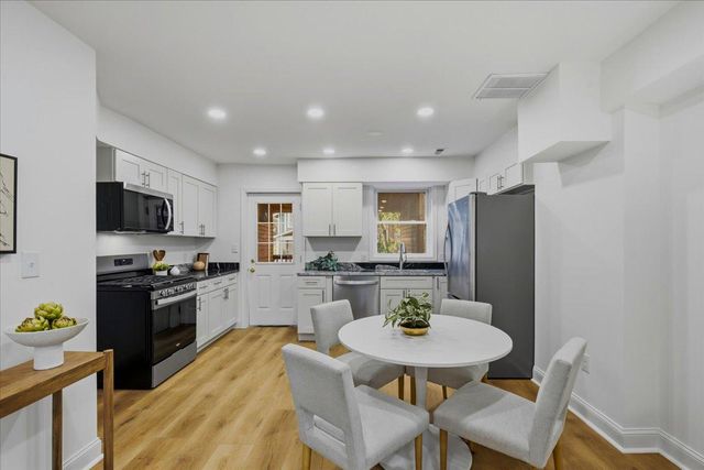 109 CLIFFORD AVE, Alexandria, VA 22305