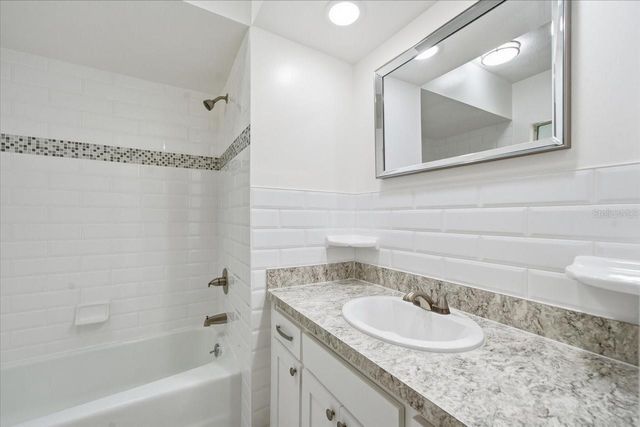 16113 TAMPA STREET, Lutz, FL 33548