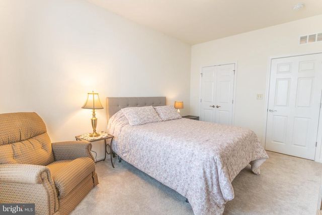 1166 CREEKSIDE LN, Quakertown, PA 18951