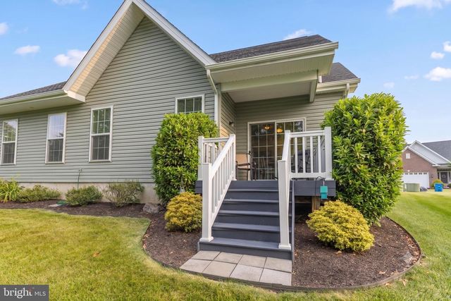 1166 CREEKSIDE LN, Quakertown, PA 18951