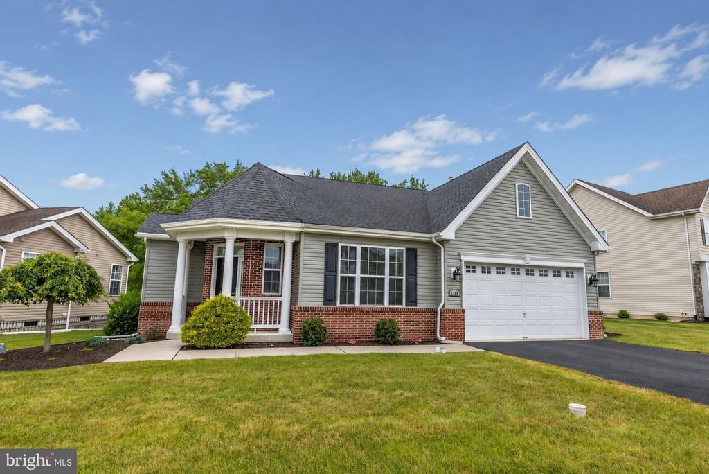 1166 CREEKSIDE LN, Quakertown, PA 18951