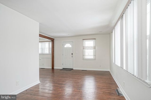 20 E LANDING RD, Blackwood, NJ 08012