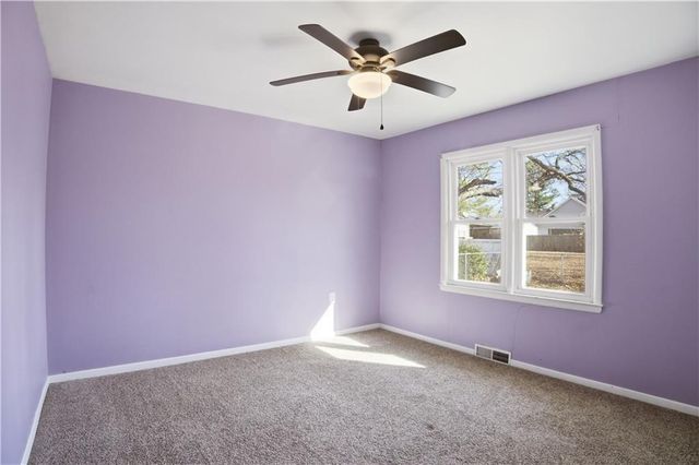 403 Lindy Lane, Holden, MO 64040