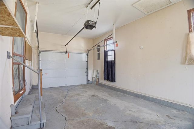 403 Lindy Lane, Holden, MO 64040