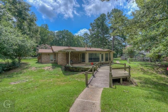 7410 Flatwood Drive, Greenwood, LA 71033
