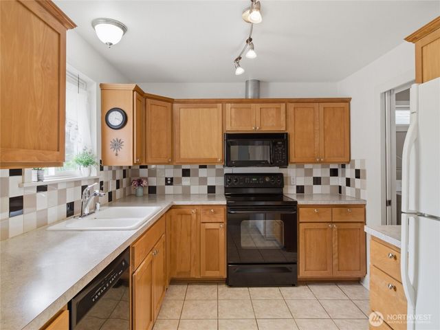 1107 North Street SE, Tumwater, WA 98501