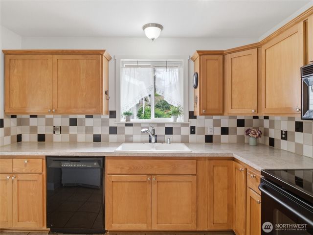 1107 North Street SE, Tumwater, WA 98501